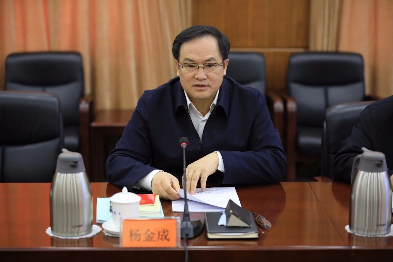 中國(guó)船舶集團(tuán)召開第一次安委會(huì)、核安全領(lǐng)導(dǎo)小組、能源節(jié)約與環(huán)境保護(hù)領(lǐng)導(dǎo)小組會(huì)議